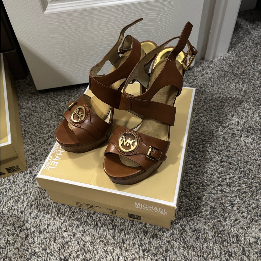 Michael Kors Brown Leather Sandals with Chunky Heel